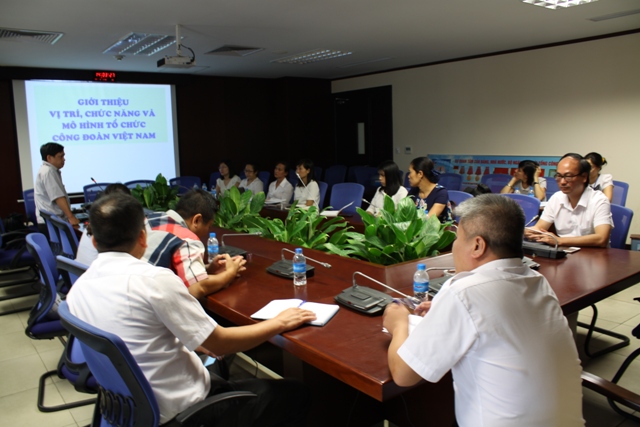 Công ty Quản lý bay miền Bắc tổ chức lớp học huấn luyện nghiệp vụ công tác Đoàn thể