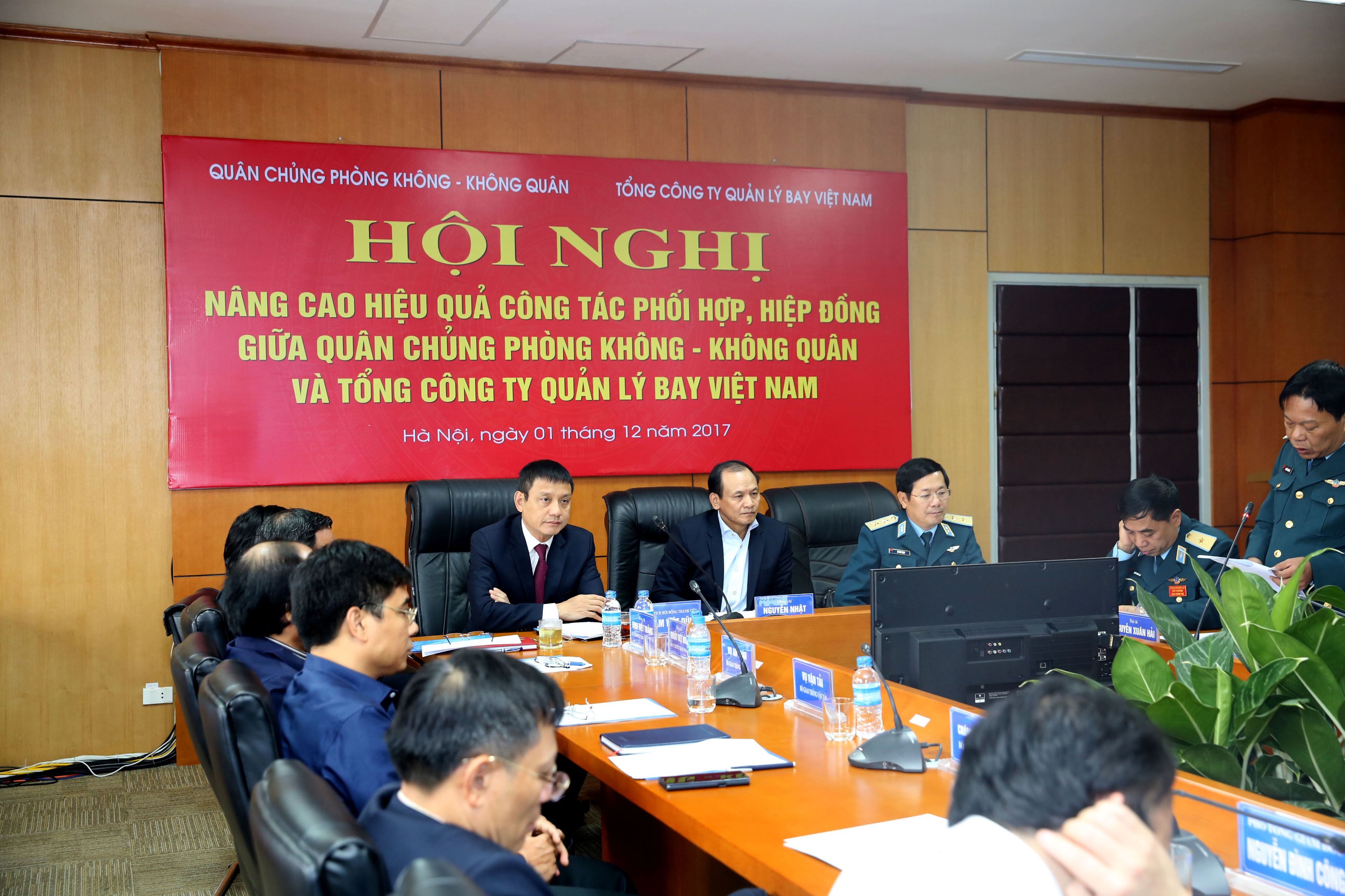 Hội nghị nâng cao hiệu quả công tác phối hợp, hiệp đồng giữa  Quân chủng Phòng không- Không quân và Tổng công ty Quản lý bay Việt Nam năm 2017