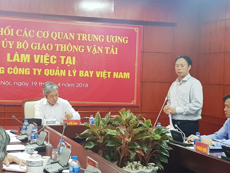 Đảng ủy Khối các cơ quan Trung ương và Đảng ủy Bộ Giao thông vận tải làm việc với Đảng bộ Tổng công ty Quản lý bay Việt Nam về việc thực hiện Chỉ thị 05-CT/TW