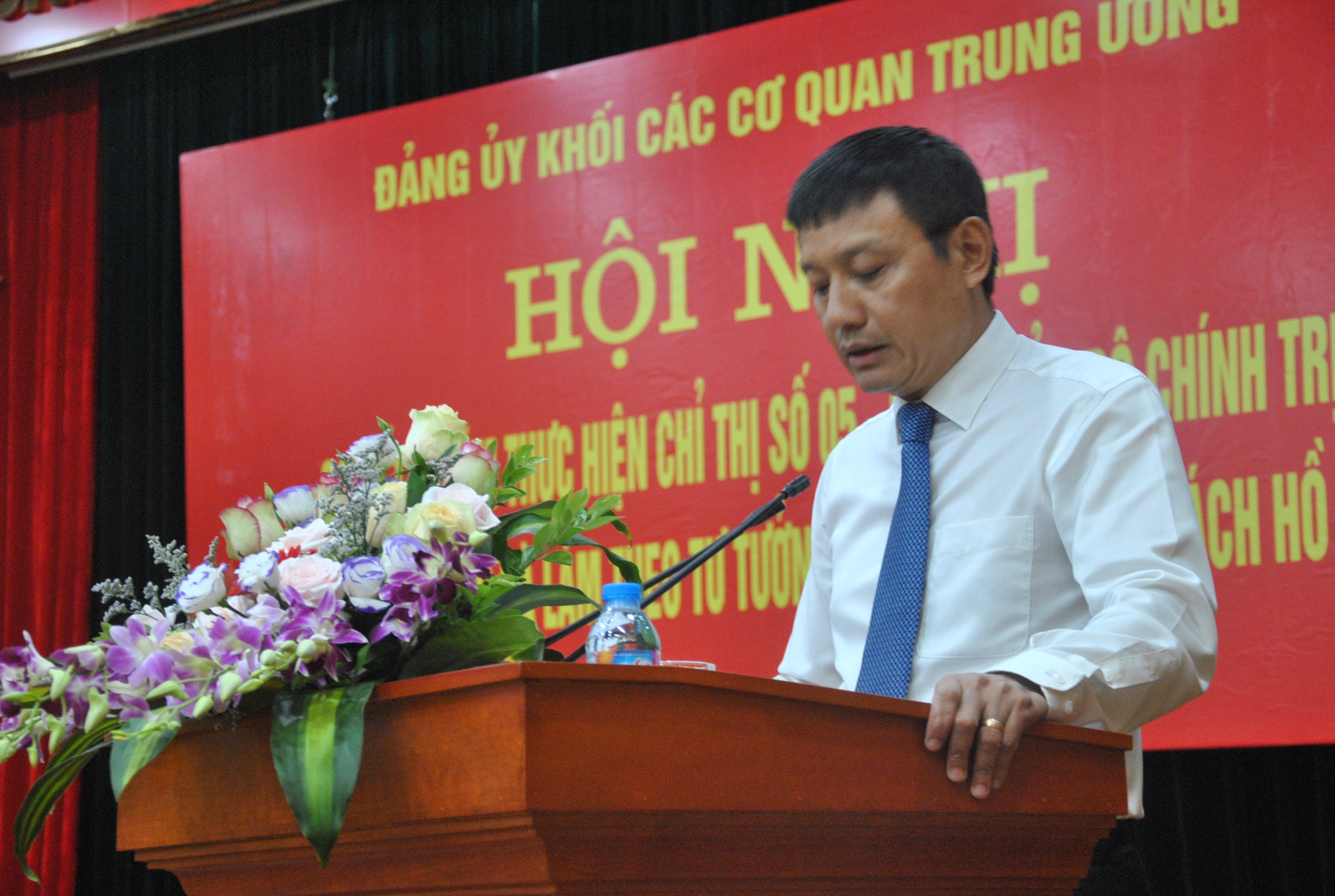 Đảng bộ Tổng công ty Quản lý bay Việt Nam vinh dự đón nhận Bằng khen của Đảng ủy Khối các cơ quan Trung ương