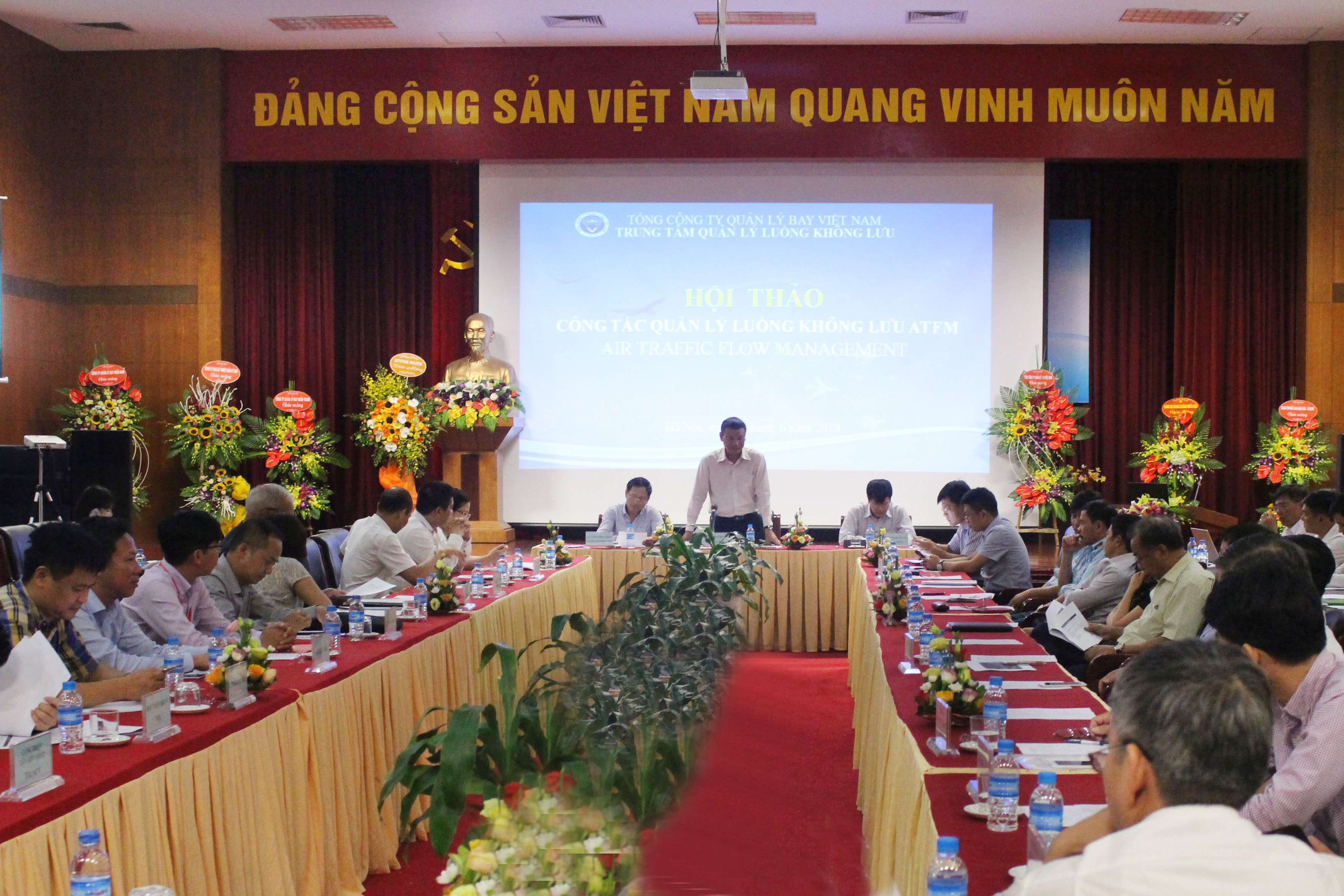 Tổng công ty Quản lý bay Việt Nam tổ chức Hội nghị về Công tác Quản lý luồng không lưu