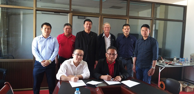 Hợp tác giữa Tổng công ty Quản lý bay Việt Nam và Quản lý bay Lào trong công tác đảm bảo kỹ thuật và triển khai AIDC