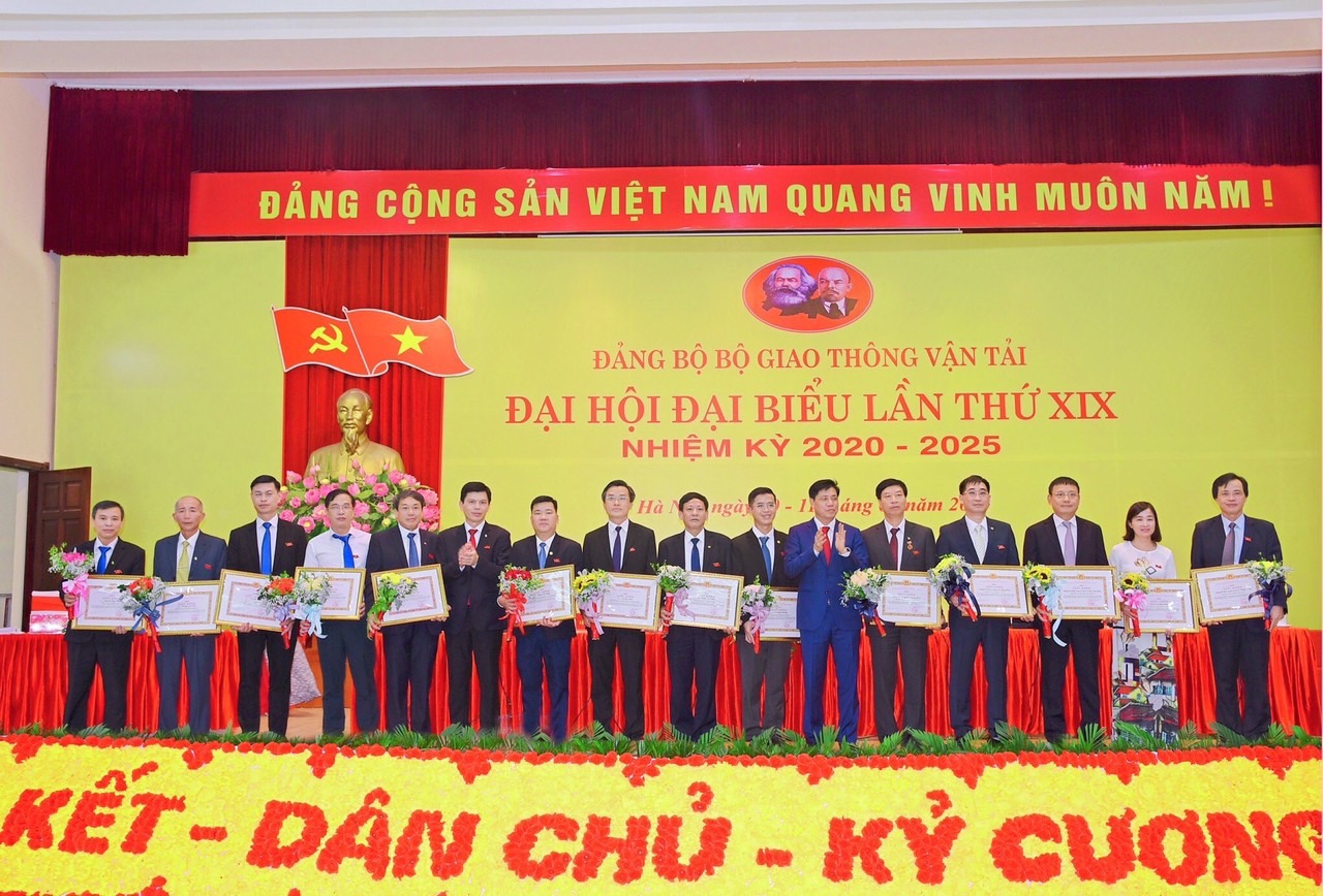 Đoàn Đại biểu Đảng bộ Tổng Công ty Quản lý bay Việt Nam tham dự Đại hội Đảng bộ Bộ Giao thông vận tải lần thứ XIX nhiệm kỳ 2020-2025