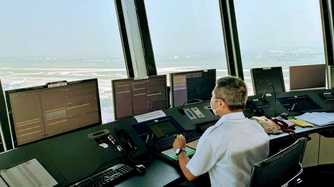 Triển khai áp dụng hệ thống quản lý tàu bay đến, tàu bay khởi hành tại Cảng hàng không quốc tế Nội Bài
