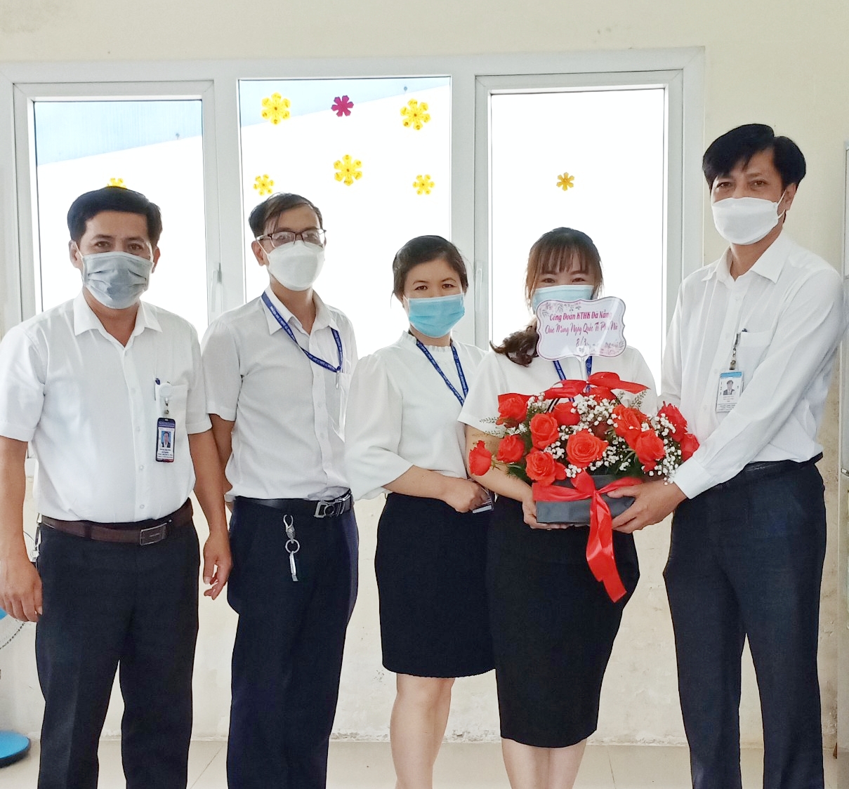 Trung tâm Khí tượng hàng không Đà Nẵng chúc mừng ngày Quốc tế Phụ nữ 08/03/2022