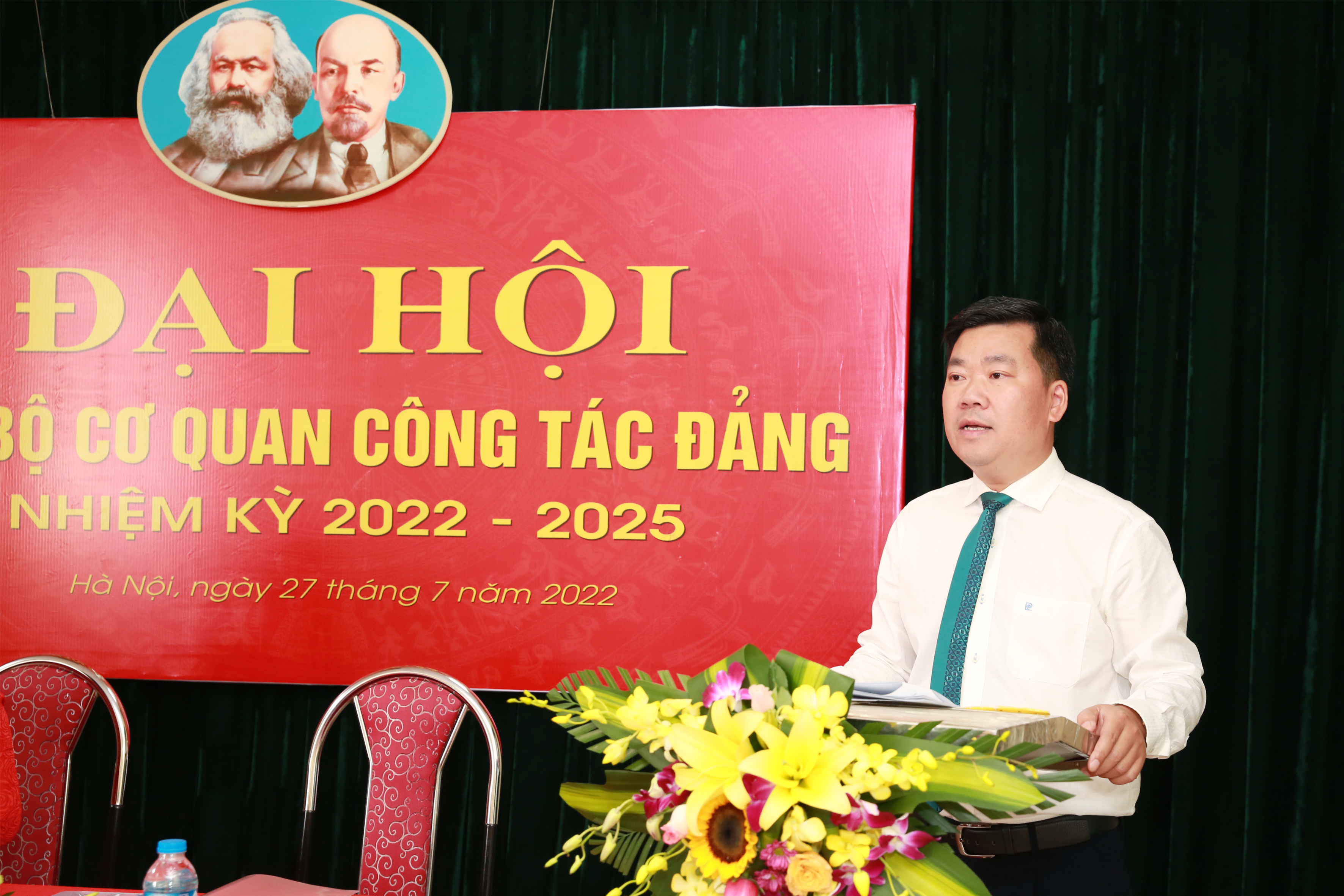 Chi bộ Cơ quan Công tác Đảng tổ chức Đại hội nhiệm kỳ 2022-2025