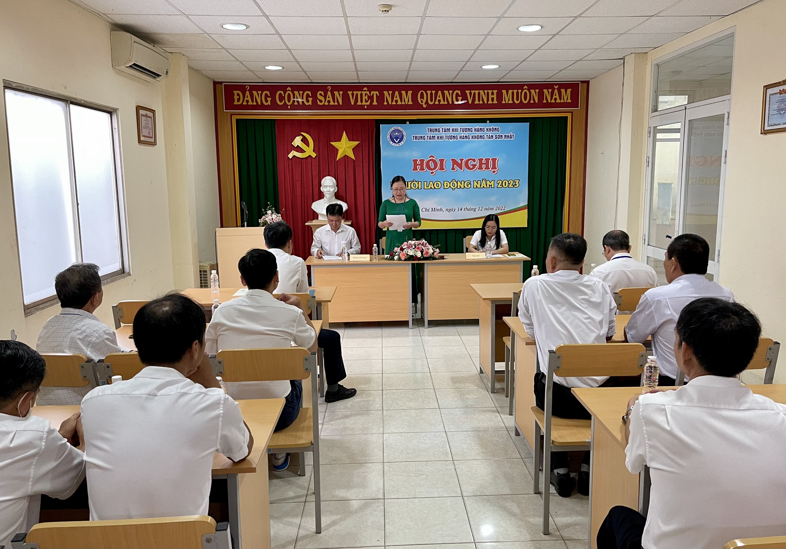 Trung tâm Khí tượng hàng không Tân Sơn Nhất tổ chức Hội nghị Người lao động năm 2023
