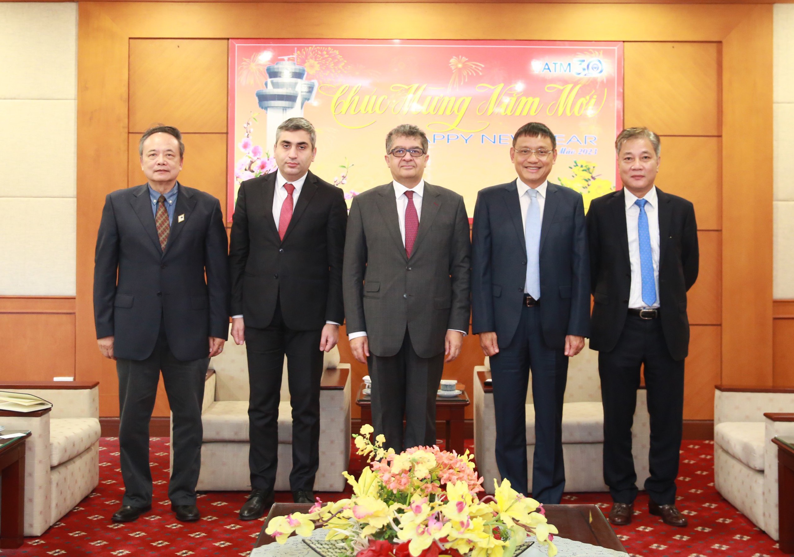 Chủ tịch VABA tiếp xã giao Đại sứ Armenia tại Việt Nam