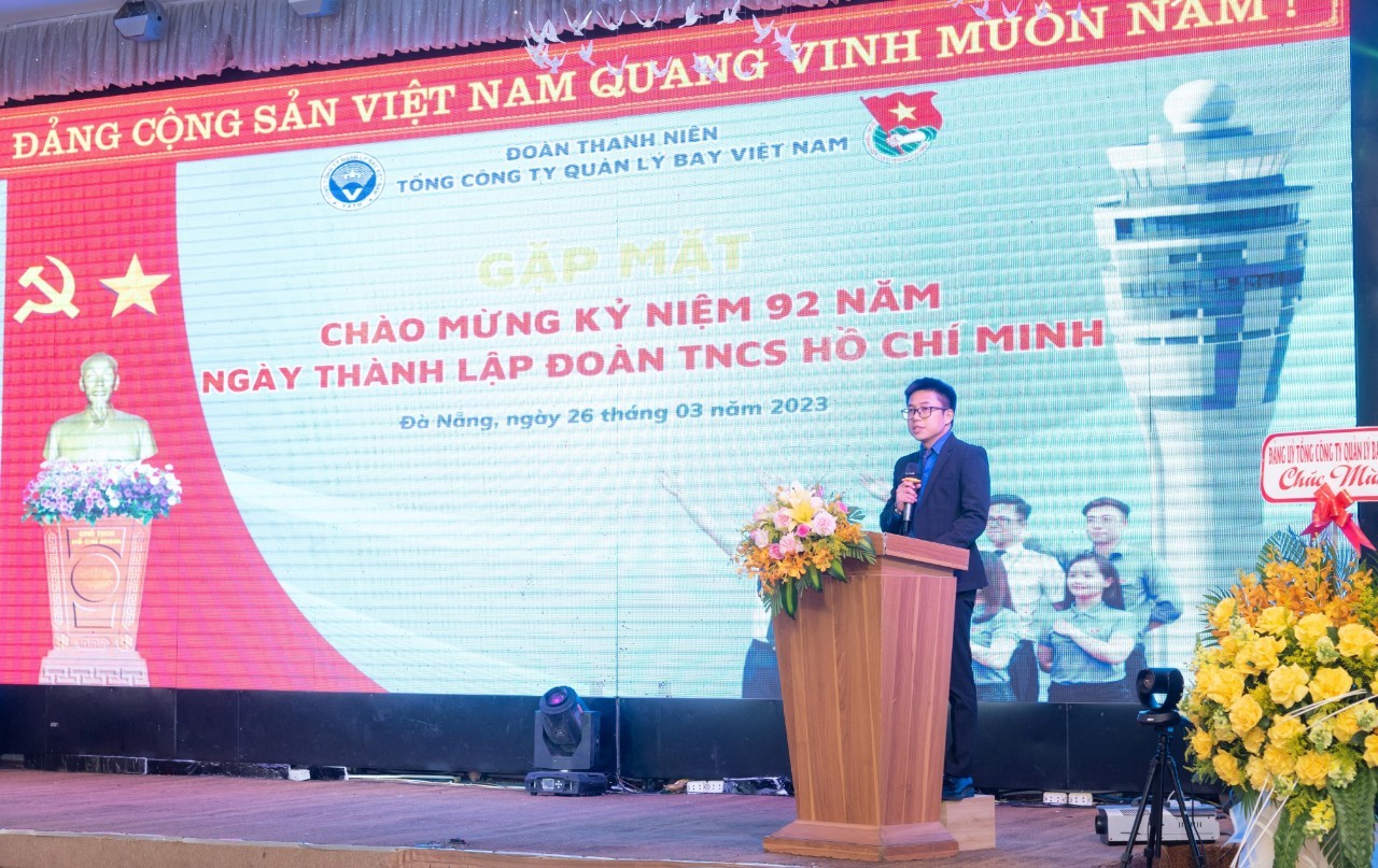 Đoàn Thanh niên VATM: “Lễ kỷ niệm 92 năm ngày thành lập Đoàn TNCS Hồ Chí Minh” và “Đối thoại giữa Bí thư Đảng ủy Tổng công ty với đoàn viên thanh niên”