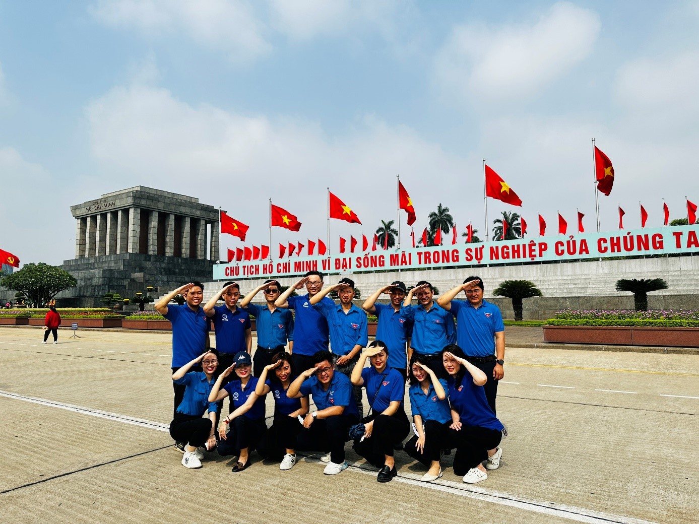 Đoàn thanh niên ATTECH tổ chức các hoạt động kỷ niệm 133 năm ngày sinh của Chủ tịch Hồ Chí Minh (19/05/1890-19/05/2023)