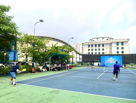 VATM: Tham gia giải Tennis Quận Long Biên năm 2023