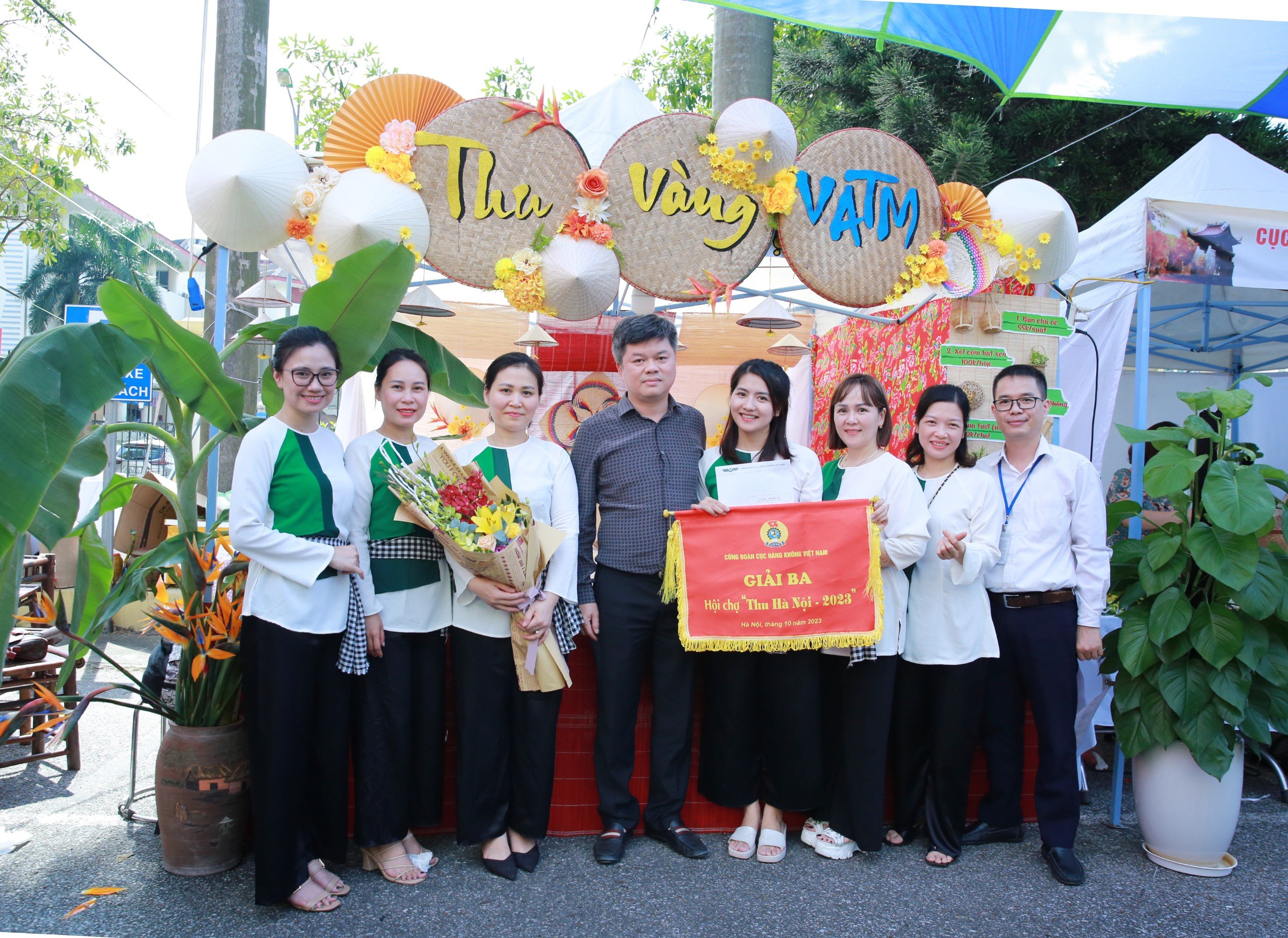 Công đoàn VATM tham gia “Hội chợ Thu Hà Nội 2023”