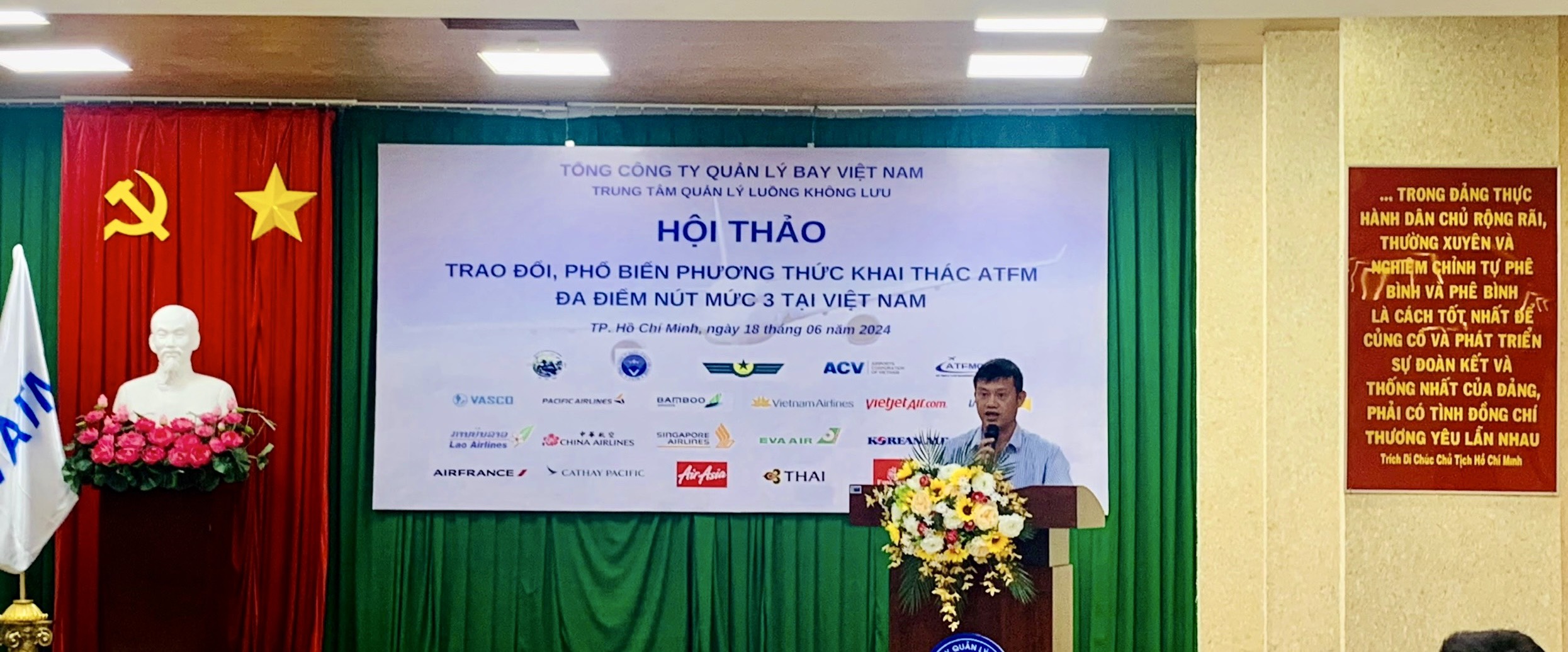 Trung tâm Quản lý luồng không lưu tổ chức Hội thảo triển khai áp dụng Phương thức khai thác ATFM đa điểm nút mức 3 tại Việt Nam