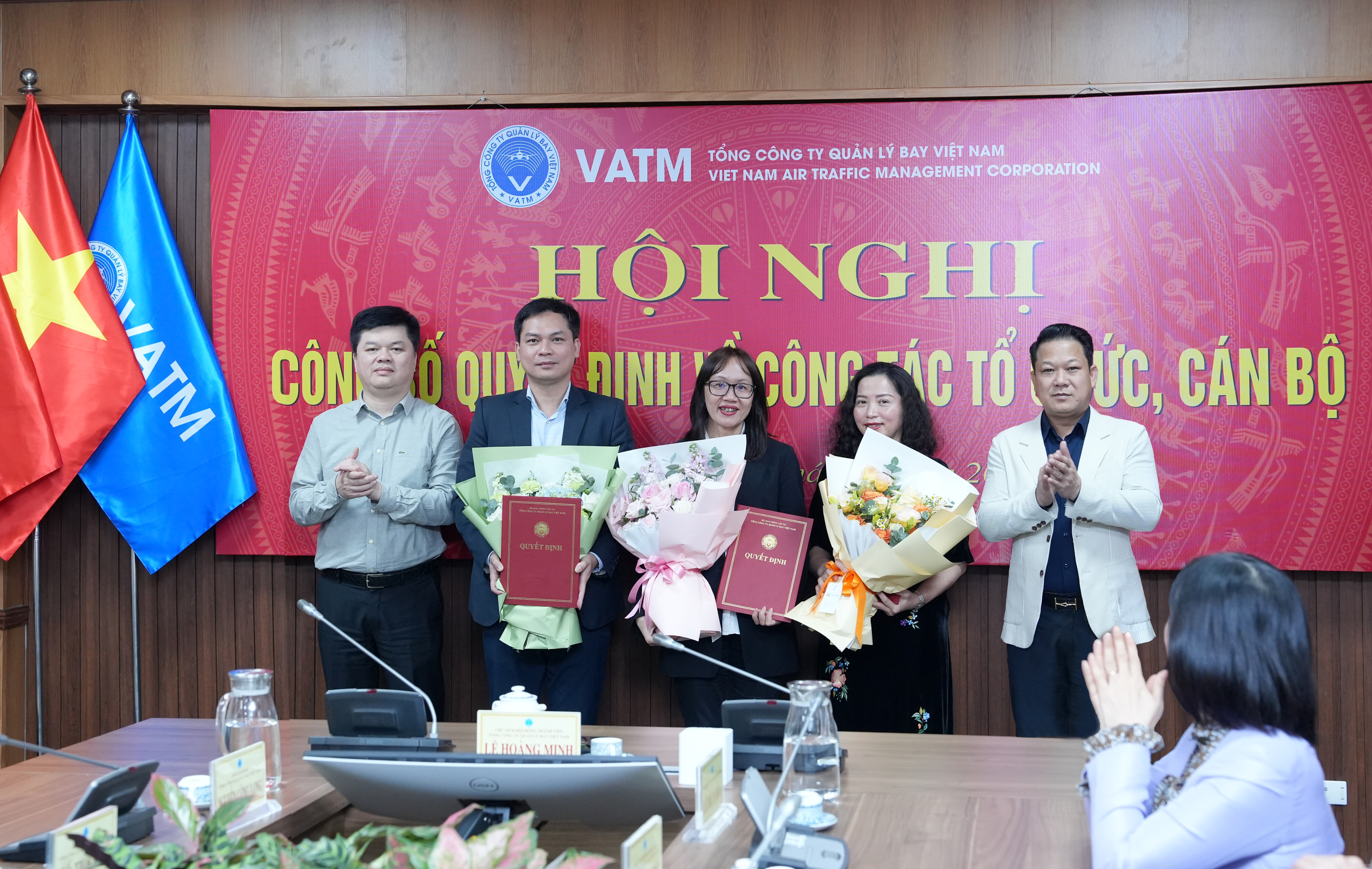 Trao quyết định Trưởng phó ban-1